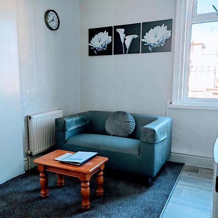 Seahawk Holiday Apartments Cleveleys Esterno foto
