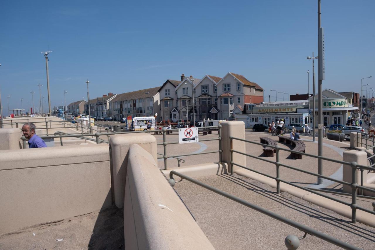 Seahawk Holiday Apartments Cleveleys Esterno foto