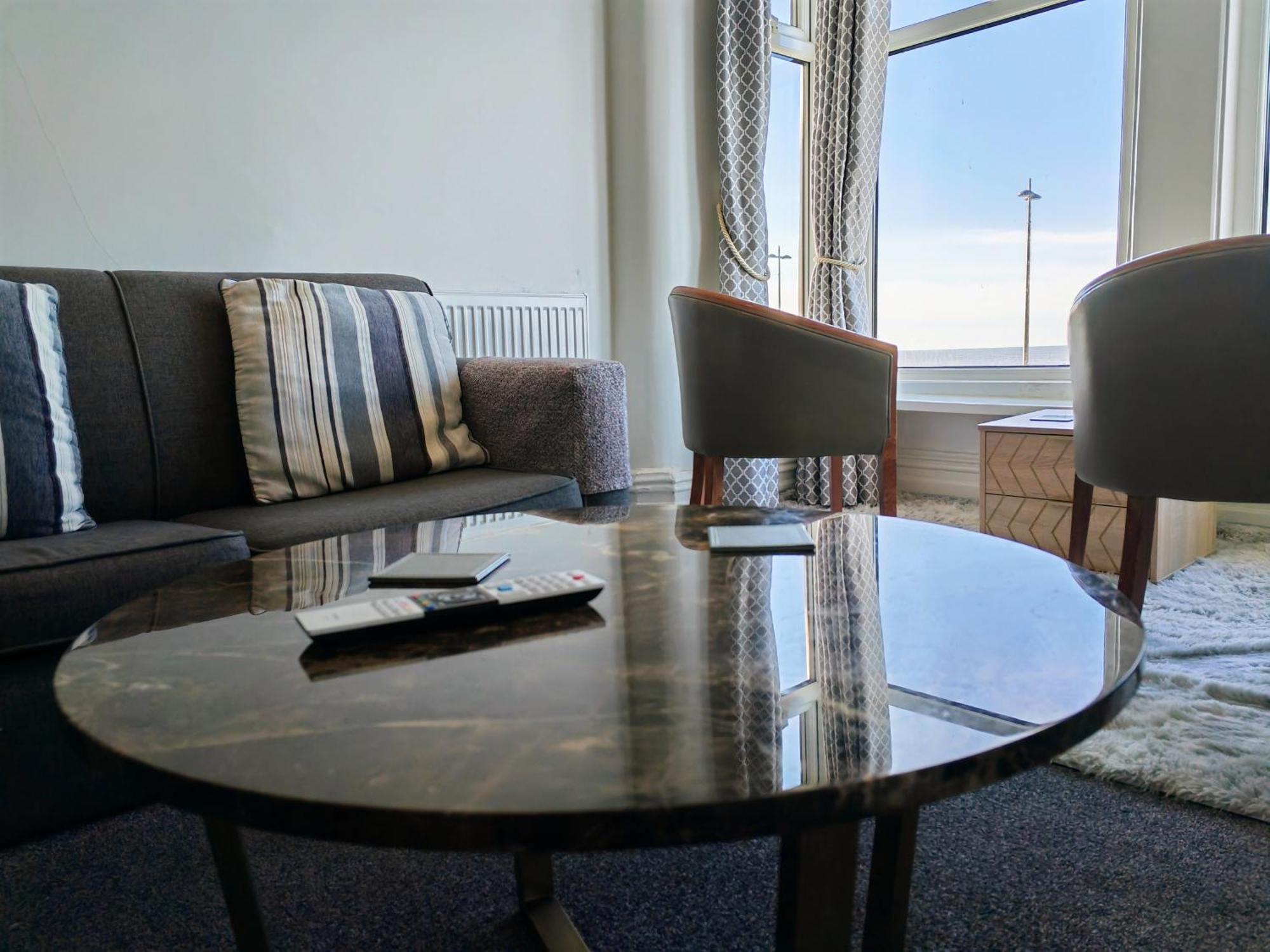 Seahawk Holiday Apartments Cleveleys Esterno foto